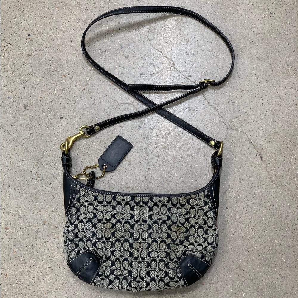 COACH Vintage Y2K Soho Hobo Black Signature Canvas Shoulder Bag Size Small - Picture 11 of 13